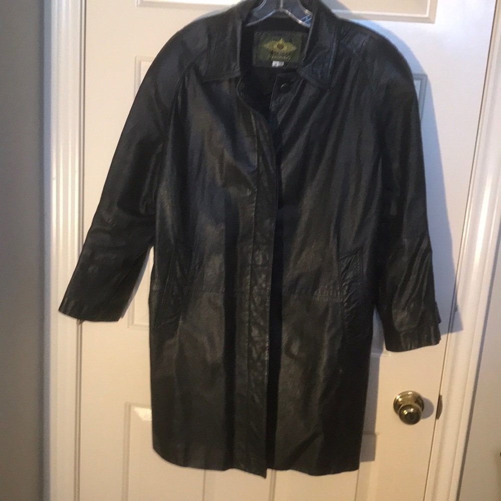 Avanti Long Leather Coat M